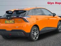 Ny MG MG4 EV Trophy 150 kW (204 HK) 2025 Halvkombi