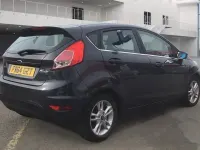 Używany Ford Fiesta Zetec 100 KM (73 kW) 2014 Szary Hatchback
