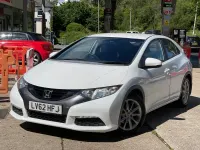 Used Honda Civic SE 100 HP (73 kW) 2012 White Hatchback