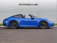 Begagnad Porsche 911 534 HK (392 kW) 2026 Blå Cab