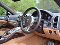 Used Porsche Cayenne Turbo 500 HP (367 kW) 2013 SUV