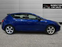 Begagnad Seat Leon FR 150 HK (110 kW) 2019 Blå Halvkombi