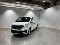 New Renault Trafic 2025 White MPV