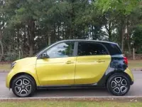 Used Smart ForFour Premium 90 HP (66 kW) 2016 Yellow Hatchback