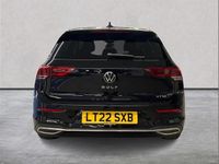 Usado VW Golf VIII Active 150 CV (110 kW) 2022 Negro Utilitario