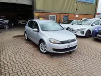 Usado VW Golf VI Match 122 HP (89 kW) 2011 Prateado Citadino