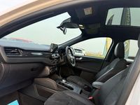 Used Ford Kuga ST-Line X 225 HP (165 kW) 2022 White SUV