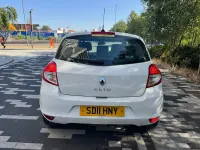 Used Renault Clio Dynamique 2011 White Hatchback