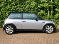 Used Mini Cooper Hatch 2006 Pure silver metallic Hatchback