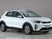 Used Kia Stonic 101 HP (74 kW) 2022 White SUV