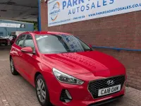 Used Hyundai i30 SE 110 HP (80 kW) 2018 Red Hatchback