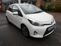Used Toyota Yaris Trend 101 HP (74 kW) 2014 White Hatchback