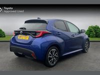 Used Toyota Yaris Hybrid Design 116 HP (85 kW) 2023 Blue Hatchback