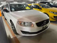 Used Volvo V70 Dynamic 2015 White Estate