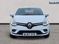 Used Renault Clio IV Dynamique 90 HP (66 kW) 2016 White Hatchback