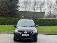Used VW Tiguan SE 140 HP (102 kW) 2010 Black SUV