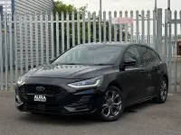 Second-hand Ford Focus ST-Line 120 CP (88 kW) 2022 Negru Hatchback