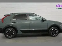 Used Kia e-Niro 150 kW (204 HP) 2023 Green SUV
