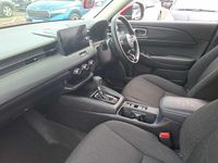 Used Honda HR-V Elegance 131 HP (96 kW) 2025 Red SUV