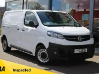 Used Vauxhall Vivaro 145 HP (106 kW) 2023 White MPV