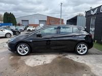 Used Vauxhall Astra SRi 200 HP (147 kW) 2018 Black Hatchback