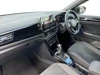 New VW T-Roc Design 147 HP (108 kW) 2026 Silver SUV
