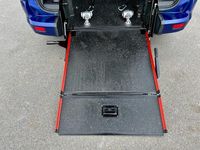 Used Ford Tourneo Connect 100 HP (73 kW) 2018 Blue MPV