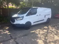 Used Ford Transit Custom S 105 HP (77 kW) 2019 White Van
