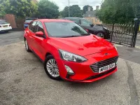 Used Ford Focus Titanium 120 HP (88 kW) 2019 Red Hatchback