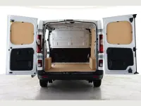 Nowe Renault Trafic 2026 Biały