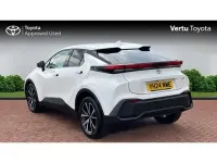 Used Toyota C-HR Design 140 HP (102 kW) 2024 White SUV