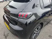 Used Peugeot 208 Allure+ 99 HP (72 kW) 2023 Black Hatchback