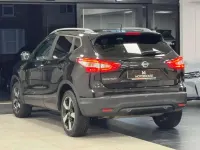 Used Nissan Qashqai N-Vision 130 HP (95 kW) 2017 Black SUV