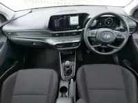 Used Hyundai i20 Ultimate 100 HP (73 kW) 2024 Yellow Hatchback