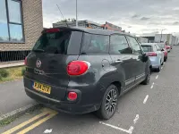 Usado Fiat 500L Lounge 85 HP (62 kW) 2014 Cinzento Monovolume