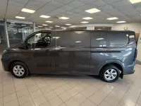 Używany Ford Transit Custom Limited 136 KM (100 kW) 2025 Szary Van