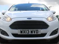 Used Ford Fiesta Zetec 2013 White Hatchback