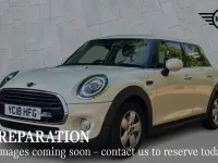 Used Mini Cooper Hatch 134 HP (98 kW) 2018 White Hatchback
