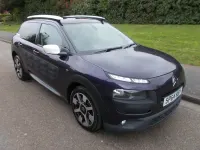 Używany Citroën C4 Cactus Flair 100 KM (73 kW) 2014 Purpurowy Hatchback