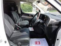 used Nissan Elgrand HIGHWAY STAR LEATHER BIMTA CERT