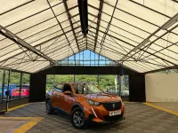 Gebraucht Peugeot 2008 Active Premium 2021 Orange SUV