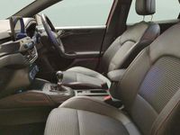 Used Ford Focus ST-Line X 120 HP (88 kW) 2021 Red Hatchback