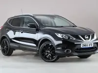 Used Nissan Qashqai Tekna 110 HP (80 kW) 2016 Black SUV