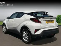 Used Toyota C-HR Play 122 HP (89 kW) 2023 White SUV