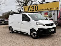 Used Peugeot e-Expert 100 kW (136 HP) 2021 White Van