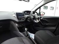 used Peugeot 208 1.2 PureTech Allure Premium 5dr [Start Stop]