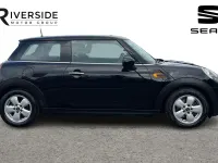 Used Mini Cooper Hatch 136 HP (100 kW) 2017 Carbon black Hatchback