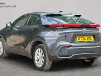 Used Toyota C-HR 140 HP (102 kW) 2026 SUV