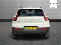 Usado Volvo EX40 Core 185 kW (252 CV) 2025 SUV