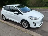 Used Ford Fiesta Zetec 100 HP (73 kW) 2019 White Hatchback